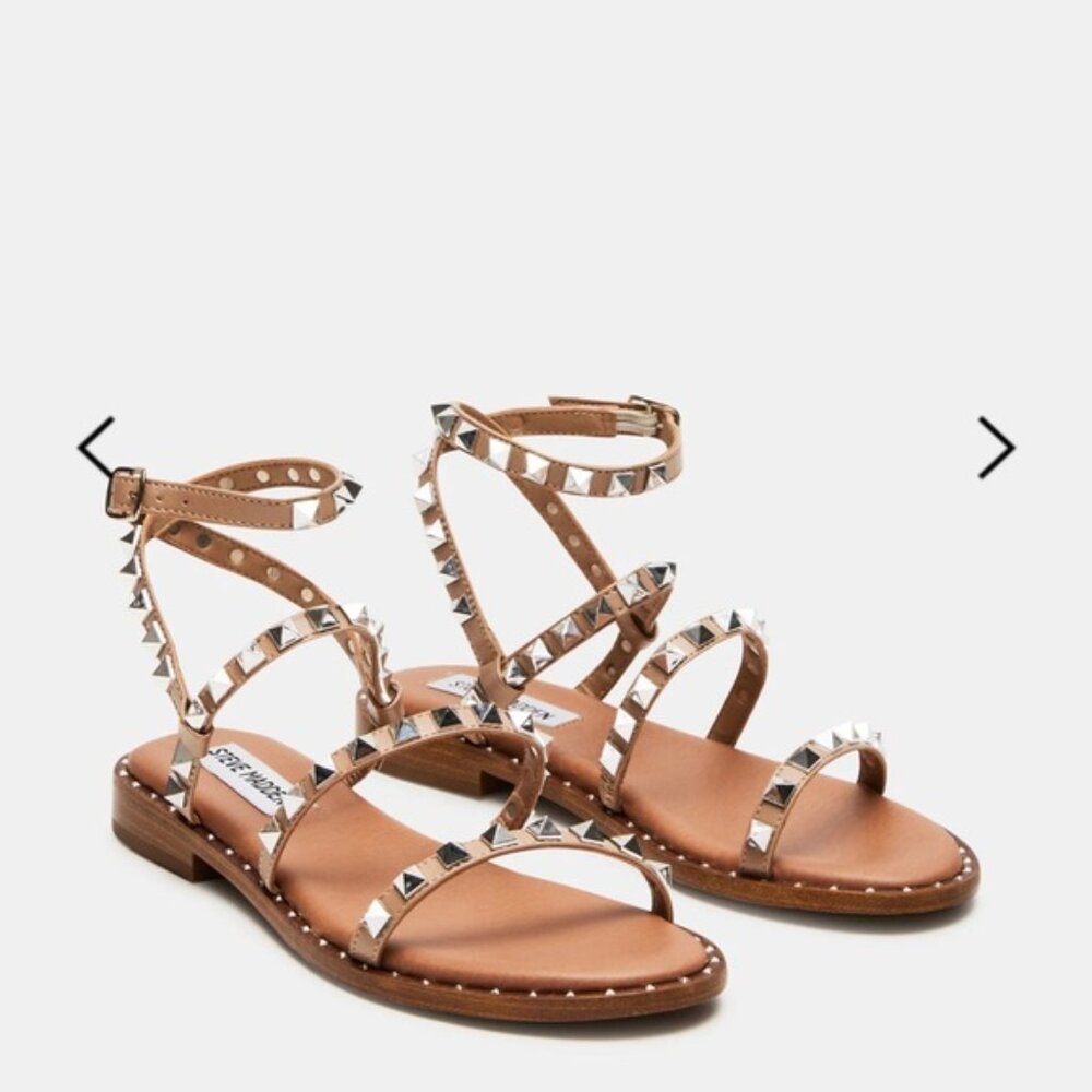 EUC Steve Madden Travel Beige & Silver Studded Ankle Wrap Flats / Sandals Sz 9 - Picture 2 of 5